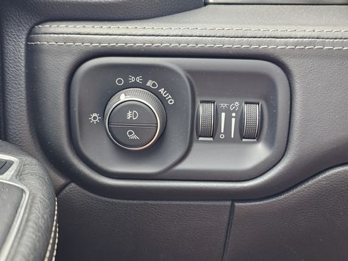 Used 2020 RAM 2500 Limited AWD/4WD image 20