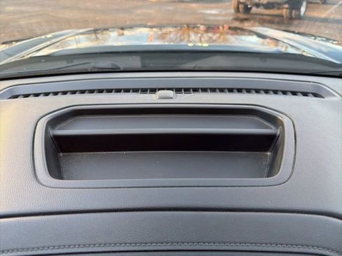 Used 2021 GMC Sierra 1500 Elevation image 25