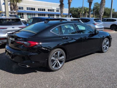 Used 2025 Acura TLX w/ Technology Package FWD image 8