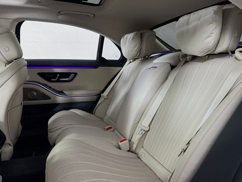 Certified 2023 Mercedes-Benz S 580 4MATIC Sedan image 8