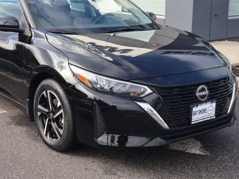 Certified 2025 Nissan Sentra SV w/ All-Weather Package image 4