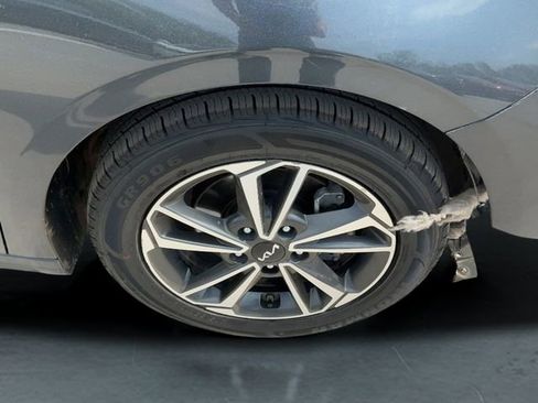 Used 2023 Kia Forte LXS FWD image 25