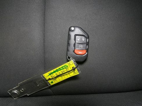 Used 2023 Jeep Wrangler Unlimited w/ 8.4" Radio Group AWD/4WD image 39