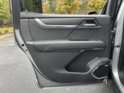 New 2026 GMC Acadia Elevation image 56