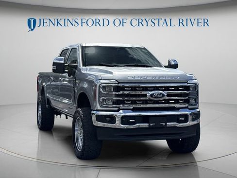 Used 2024 Ford F250 Lariat w/ Lariat Ultimate Package AWD/4WD image 15