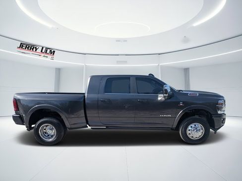 New 2026 RAM 3500 Longhorn image 2