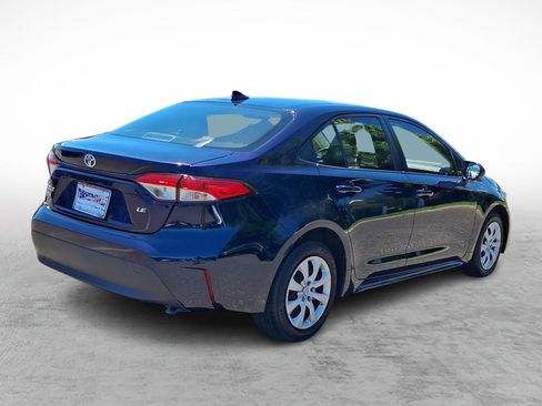 Used 2023 Toyota Corolla LE FWD image 5