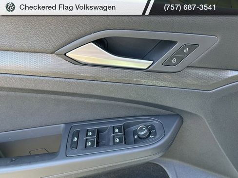 Used 2022 Volkswagen GTI S image 13