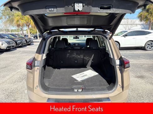 Certified 2025 Nissan Rogue SV w/ SV Premium Package image 20