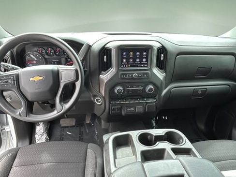 Used 2024 Chevrolet Silverado 2500 Custom w/ Custom Value Package AWD/4WD image 18