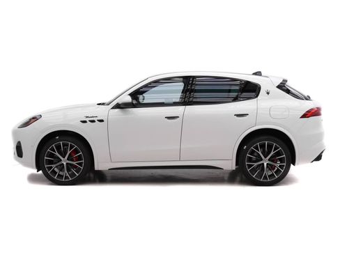 New 2026 Maserati Grecale Modena AWD/4WD image 3