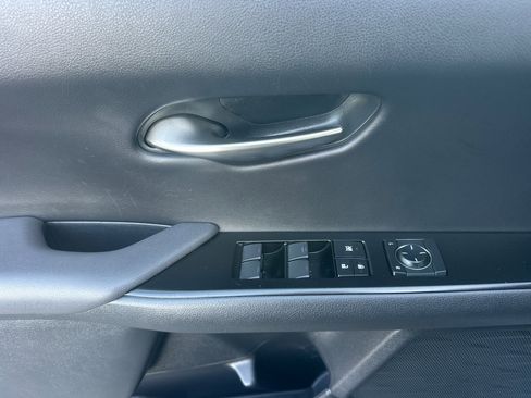 Used 2022 Lexus UX 200 UX 200 image 11