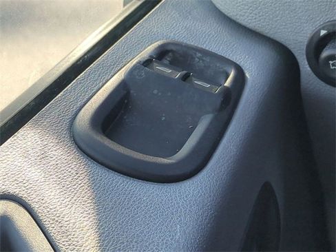 Used 2018 Ford Transit 250 148 Low Roof image 21