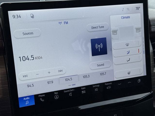 Used 2024 Ford Expedition Max Limited AWD/4WD image 16