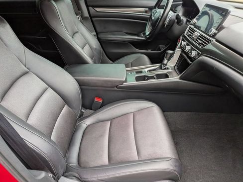 Used 2019 Honda Accord Sport image 29