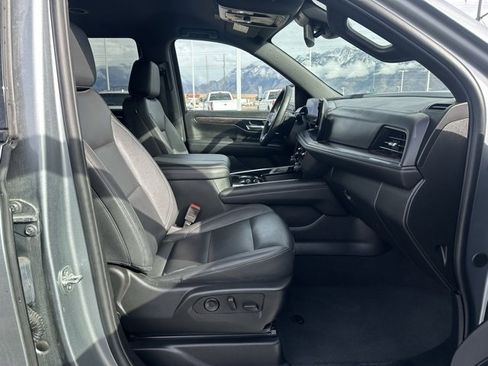 Certified 2025 Chevrolet Tahoe Z71 image 18