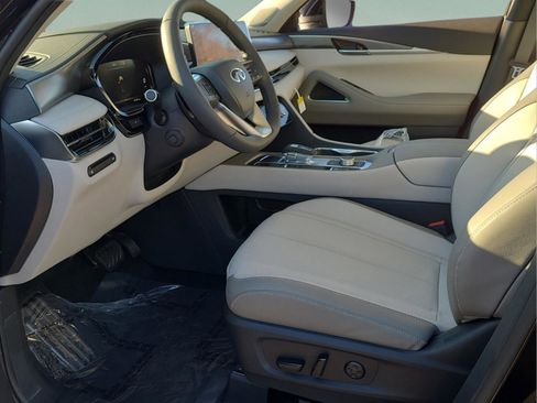 New 2026 INFINITI QX60 Luxe w/ Family Package image 12