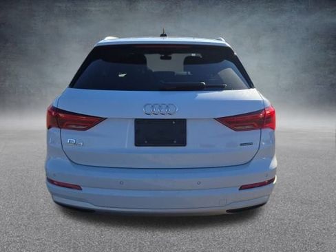 Used 2022 Audi Q3 2.0T Premium image 10