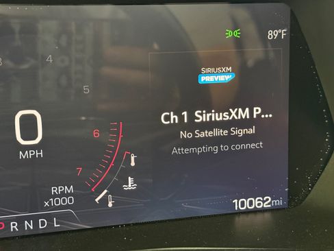 Used 2024 GMC Canyon AT4 AWD/4WD image 15