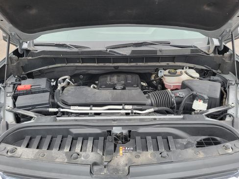 Used 2024 Chevrolet Silverado 1500 LT RWD image 33