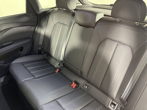 Certified 2024 Audi Q4 e-tron Prestige image 16