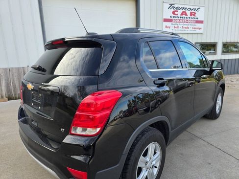 Used 2020 Chevrolet Trax LT FWD image 6