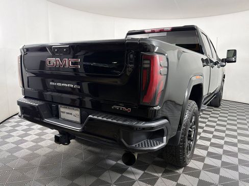 Certified 2024 GMC Sierra 2500 AT4 w/ AT4 Premium Plus Package AWD/4WD image 6
