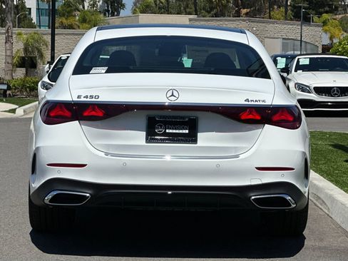 New 2026 Mercedes-Benz E 450 4MATIC Sedan image 4