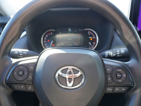 Used 2024 Toyota RAV4 XLE image 23