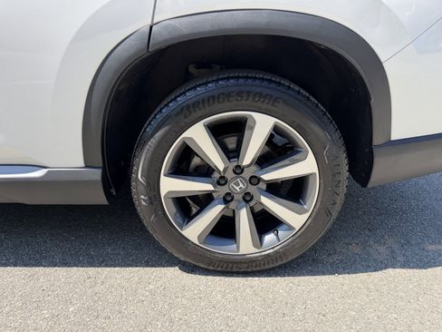 Certified 2023 Honda Pilot Elite image 8