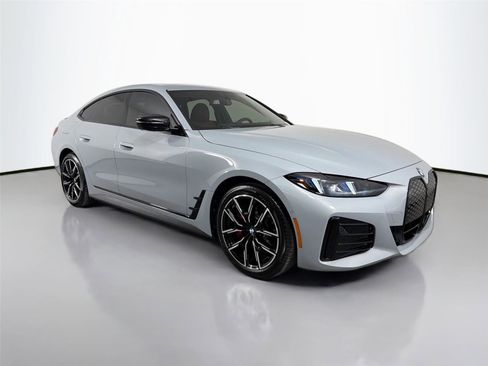 New 2026 BMW i4 xDrive40i w/ M Sport Package AWD/4WD image 3