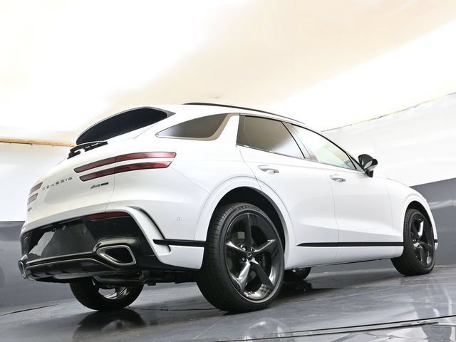 Used 2026 Genesis GV70 3.5T Sport Prestige AWD/4WD image 33