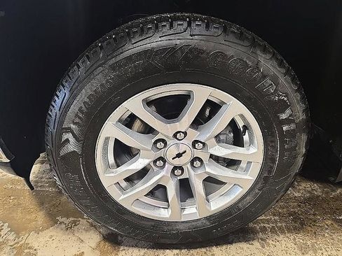 Used 2019 Chevrolet Silverado 1500 LT w/ All-Star Edition AWD/4WD image 41