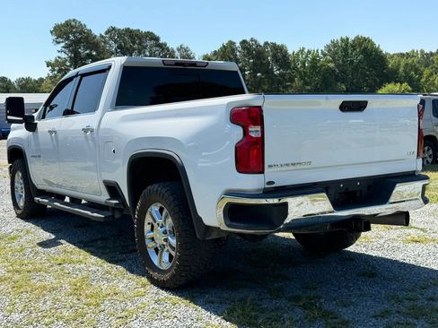 Used 2021 Chevrolet Silverado 2500 LTZ w/ LTZ Convenience Package AWD/4WD image 5