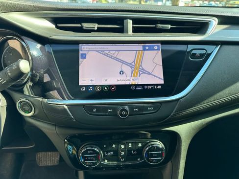 Used 2020 Buick Encore GX Essence w/ Experience Buick Package image 18