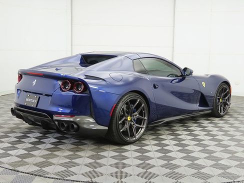 Used 2021 Ferrari 812 GTS image 13