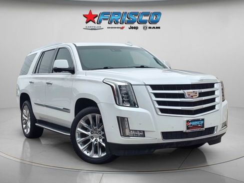 Used 2019 Cadillac Escalade Premium Luxury RWD image 1