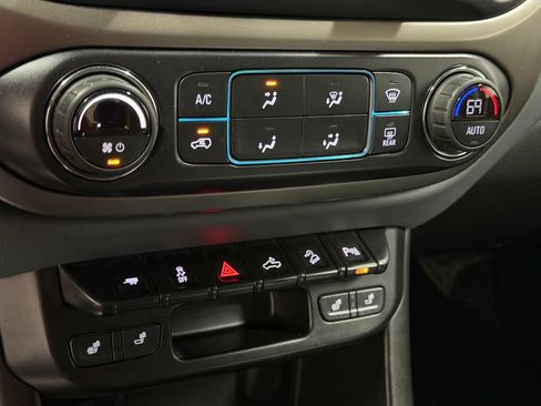 Used 2021 Chevrolet Colorado Z71 image 30