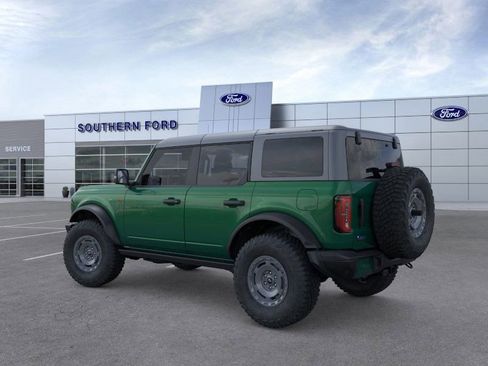 New 2025 Ford Bronco Badlands image 4