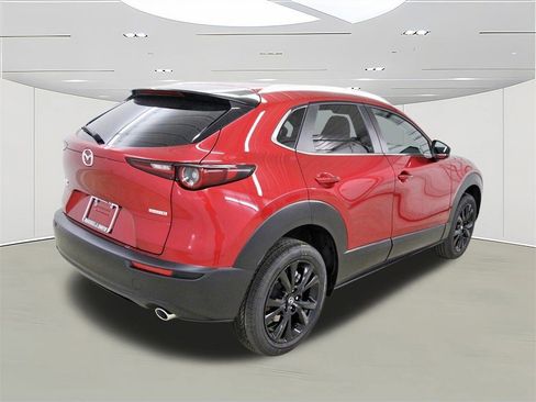 Certified 2025 MAZDA CX-30 AWD 2.5 S w/ Select Sport Pkg image 5