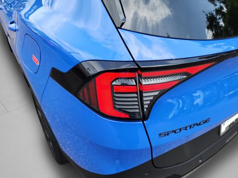 New 2026 Kia Sportage X-Line image 8