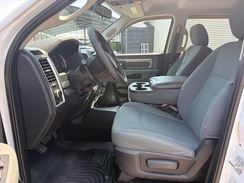 Used 2016 RAM 2500 SLT AWD/4WD image 11