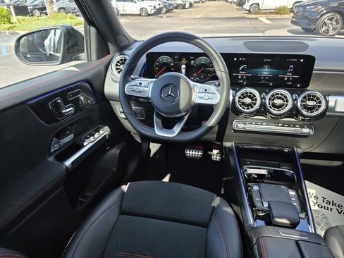 Certified 2023 Mercedes-Benz GLB 250 w/ AMG Line image 9