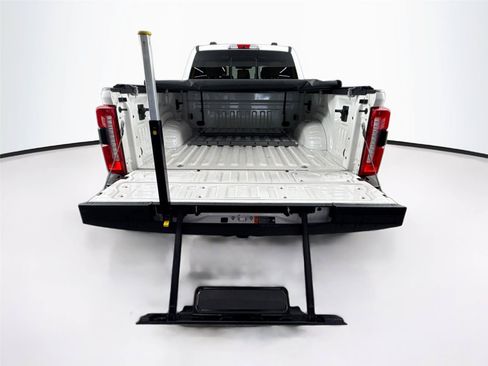 Used 2023 Ford F350 Lariat w/ Lariat Ultimate Package AWD/4WD image 41