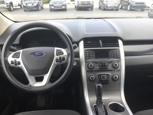 Used 2013 Ford Edge SE FWD image 10