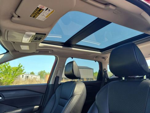 Used 2023 Nissan Rogue SV w/ SV Premium B Package FWD image 29
