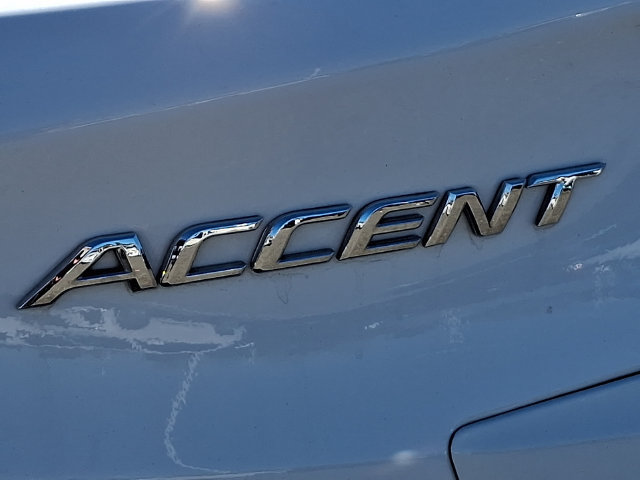 Used 2017 Hyundai Accent SE FWD image 28