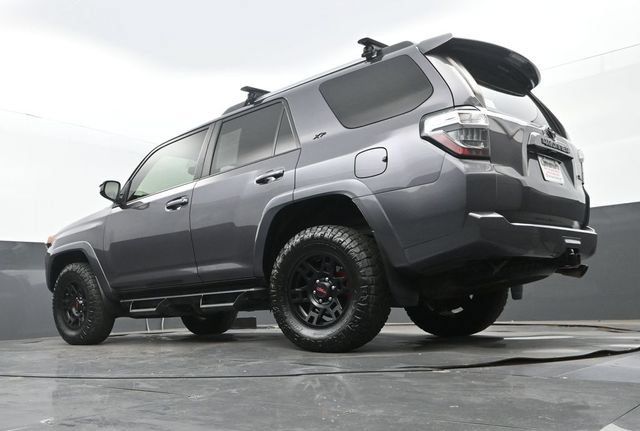 Used 2021 Toyota 4Runner SR5 AWD/4WD image 26