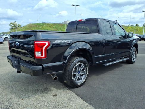 Used 2017 Ford F150 XLT w/ Equipment Group 302A Luxury AWD/4WD image 3