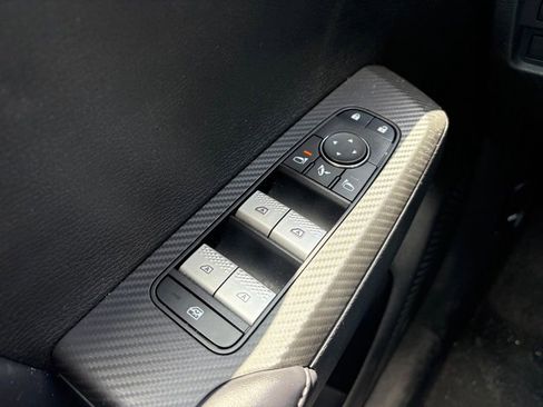 Used 2024 Mitsubishi Outlander SE Black Edition FWD image 25
